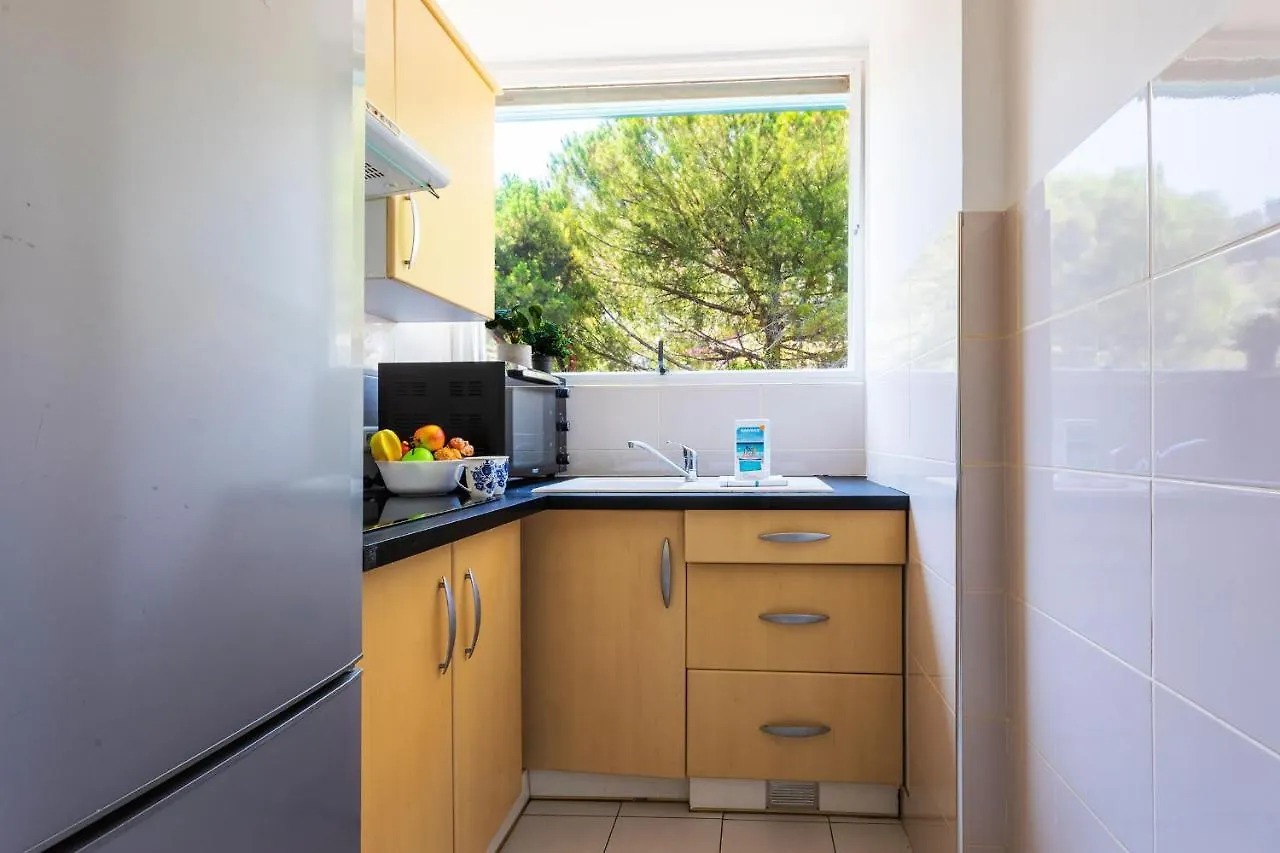 Beaulieu Marinoni Ap4374 By Riviera Holiday Homes 0*, Beaulieu-sur-Mer